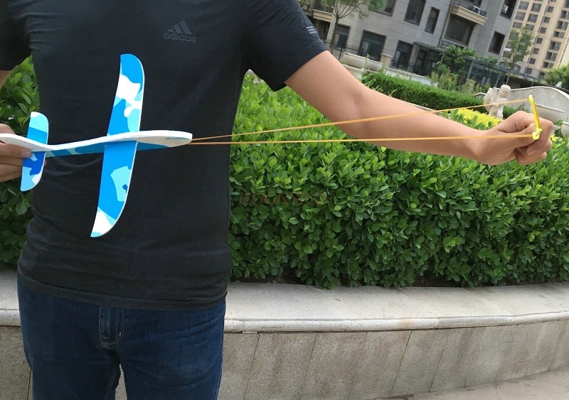 Avión de expulsión de banda de - Sports Equipment In School reseña y precio